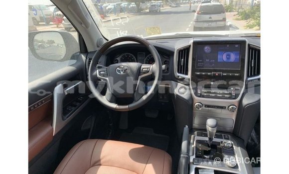 Buy Import Toyota Land Cruiser Black Car in Import - Dubai in Kampot Province Buy Import Toyota Land Cruiser Black Car in Import - Dubai in Kampot Province