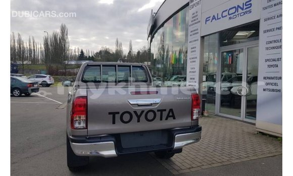 Buy Import Toyota Hilux Brown Car in Import - Dubai in Kampot Province Buy Import Toyota Hilux Brown Car in Import - Dubai in Kampot Province