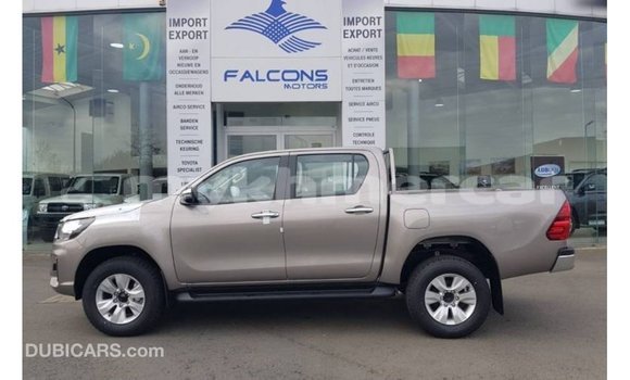 Buy Import Toyota Hilux Brown Car in Import - Dubai in Kampot Province Buy Import Toyota Hilux Brown Car in Import - Dubai in Kampot Province