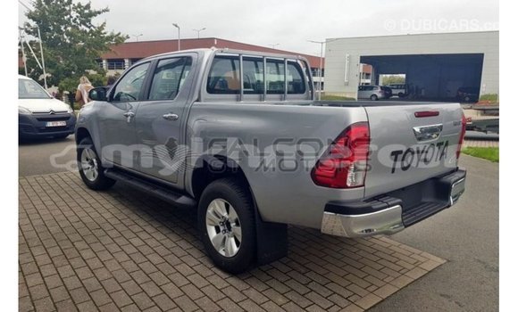 Buy Import Toyota Hilux Brown Car in Import - Dubai in Kampot Province Buy Import Toyota Hilux Brown Car in Import - Dubai in Kampot Province