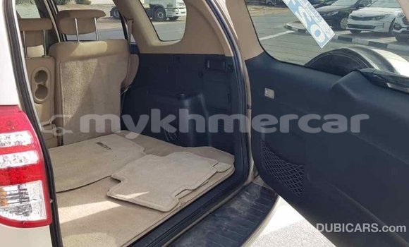 Acheter Import Voiture Toyota RAV4 Autre à Import - Dubai, Kampot Province Acheter Import Voiture Toyota RAV4 Autre à Import - Dubai, Kampot Province