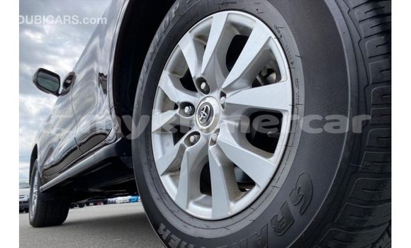 Acheter Import Voiture Toyota Land Cruiser Rouge à Import - Dubai, Kampot Province Acheter Import Voiture Toyota Land Cruiser Rouge à Import - Dubai, Kampot Province