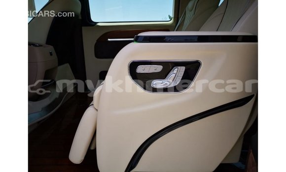 Buy Import Mercedes-Benz Vito White Car in Import - Dubai in Kampot Province Buy Import Mercedes-Benz Vito White Car in Import - Dubai in Kampot Province