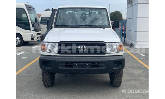 ទិញ នាំចូល Toyota Land Cruiser White ឡាន} ក្នុង Import - Dubai ក្នុង Kampot Province ទិញ នាំចូល Toyota Land Cruiser White ឡាន} ក្នុង Import - Dubai ក្នុង Kampot Province
