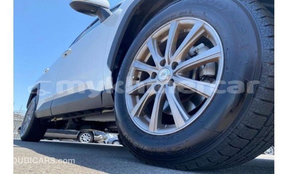 ទិញ នាំចូល Toyota HiAce White ឡានដឹកទំនិញ} ក្នុង Import - Dubai ក្នុង Kampot Province ទិញ នាំចូល Toyota HiAce White ឡានដឹកទំនិញ} ក្នុង Import - Dubai ក្នុង Kampot Province