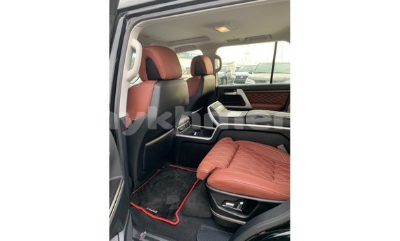 Buy Import Toyota Land Cruiser Black Car in Import - Dubai in Kampot Province Buy Import Toyota Land Cruiser Black Car in Import - Dubai in Kampot Province