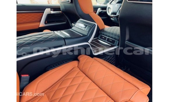 Acheter Import Voiture Toyota Land Cruiser Noir à Import - Dubai, Kampot Province Acheter Import Voiture Toyota Land Cruiser Noir à Import - Dubai, Kampot Province