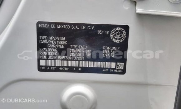 Acheter Import Moto Honda C Blanc à Import - Dubai, Kampot Province Acheter Import Moto Honda C Blanc à Import - Dubai, Kampot Province