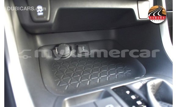 Acheter Import Utilitaire Toyota HiAce Autre à Import - Dubai, Kampot Province Acheter Import Utilitaire Toyota HiAce Autre à Import - Dubai, Kampot Province