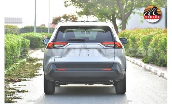 Acheter Import Utilitaire Toyota HiAce Autre à Import - Dubai, Kampot Province Acheter Import Utilitaire Toyota HiAce Autre à Import - Dubai, Kampot Province