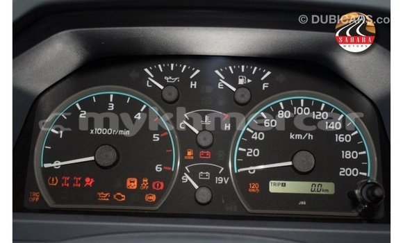 Acheter Import Voiture Toyota Land Cruiser Rouge à Import - Dubai, Kampot Province Acheter Import Voiture Toyota Land Cruiser Rouge à Import - Dubai, Kampot Province