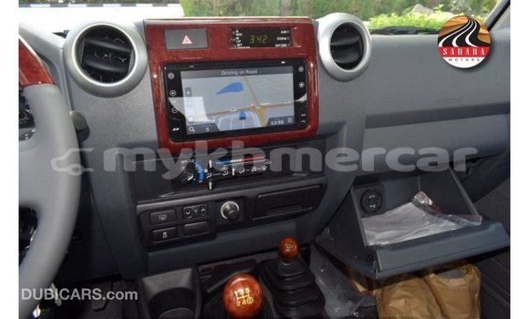 Acheter Import Voiture Toyota Land Cruiser Rouge à Import - Dubai, Kampot Province Acheter Import Voiture Toyota Land Cruiser Rouge à Import - Dubai, Kampot Province