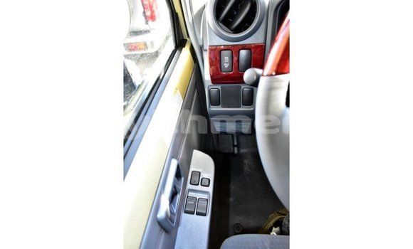 Acheter Import Voiture Toyota Land Cruiser Beige à Import - Dubai, Kampot Province Acheter Import Voiture Toyota Land Cruiser Beige à Import - Dubai, Kampot Province