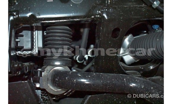 Acheter Import Voiture Toyota Prado Blanc à Import - Dubai, Kampot Province Acheter Import Voiture Toyota Prado Blanc à Import - Dubai, Kampot Province