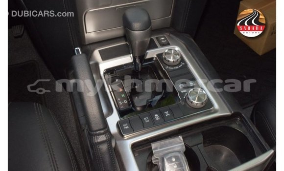 Acheter Import Voiture Toyota Land Cruiser Autre à Import - Dubai, Kampot Province Acheter Import Voiture Toyota Land Cruiser Autre à Import - Dubai, Kampot Province