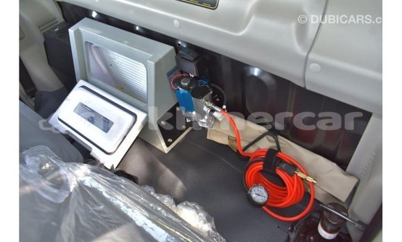 Acheter Import Voiture Toyota Land Cruiser Autre à Import - Dubai, Kampot Province Acheter Import Voiture Toyota Land Cruiser Autre à Import - Dubai, Kampot Province