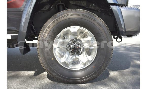 Acheter Import Voiture Toyota Land Cruiser Autre à Import - Dubai, Kampot Province Acheter Import Voiture Toyota Land Cruiser Autre à Import - Dubai, Kampot Province