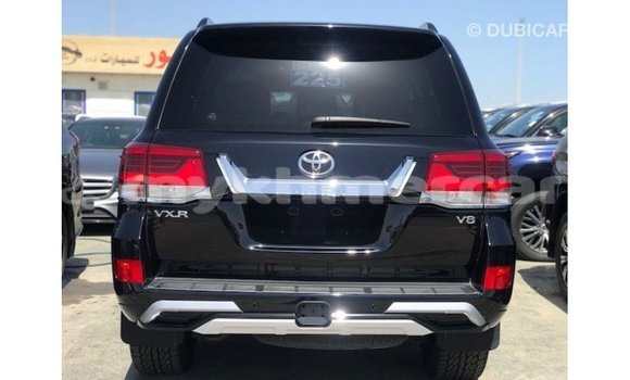 Buy Import Toyota Land Cruiser Black Car in Import - Dubai in Kampot Province Buy Import Toyota Land Cruiser Black Car in Import - Dubai in Kampot Province