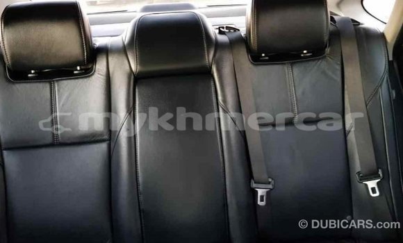 Acheter Import Voiture Toyota Avalon Noir à Import - Dubai, Kampot Province Acheter Import Voiture Toyota Avalon Noir à Import - Dubai, Kampot Province