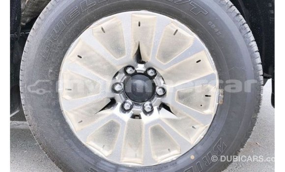 Acheter Import Voiture Toyota Prado Noir à Import - Dubai, Kampot Province Acheter Import Voiture Toyota Prado Noir à Import - Dubai, Kampot Province