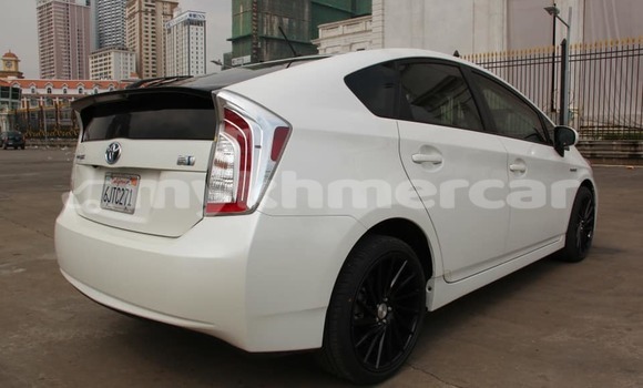 Acheter Occasion Voiture Toyota Prius Blanc à Phnom Penh, Phnom Penh Acheter Occasion Voiture Toyota Prius Blanc à Phnom Penh, Phnom Penh