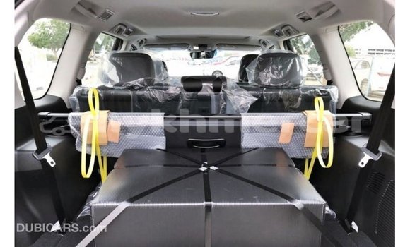 Acheter Import Voiture Toyota Prado Noir à Import - Dubai, Kampot Province Acheter Import Voiture Toyota Prado Noir à Import - Dubai, Kampot Province