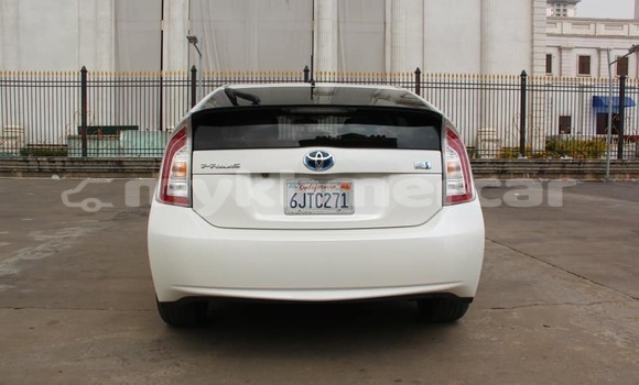 Acheter Occasion Voiture Toyota Prius Blanc à Phnom Penh, Phnom Penh Acheter Occasion Voiture Toyota Prius Blanc à Phnom Penh, Phnom Penh