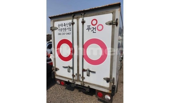 Acheter Import Voiture Kia Rio Blanc à Import - Dubai, Kampot Province Acheter Import Voiture Kia Rio Blanc à Import - Dubai, Kampot Province