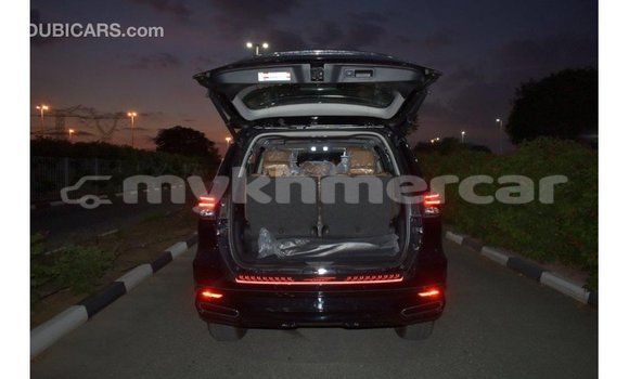 Acheter Import Voiture Toyota Fortuner Noir à Import - Dubai, Kampot Province Acheter Import Voiture Toyota Fortuner Noir à Import - Dubai, Kampot Province
