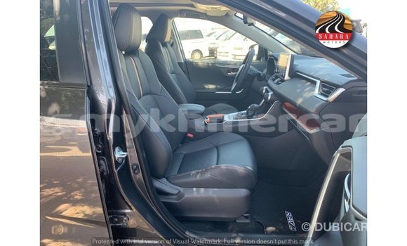 Acheter Import Utilitaire Toyota HiAce Autre à Import - Dubai, Kampot Province Acheter Import Utilitaire Toyota HiAce Autre à Import - Dubai, Kampot Province