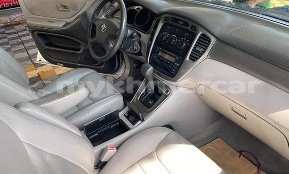 ទិញ បានប្រើ Toyota Highlander Silver ឡាន} ក្នុង Phnom Penh ក្នុង Phnom Penh ទិញ បានប្រើ Toyota Highlander Silver ឡាន} ក្នុង Phnom Penh ក្នុង Phnom Penh