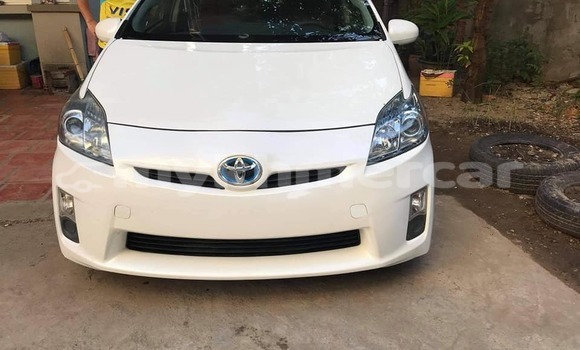 ទិញ បានប្រើ Toyota Prius White ឡាន} ក្នុង Phnom Penh ក្នុង Phnom Penh ទិញ បានប្រើ Toyota Prius White ឡាន} ក្នុង Phnom Penh ក្នុង Phnom Penh