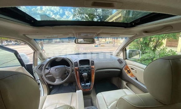 ទិញ បានប្រើ Lexus RX 300 White ឡាន} ក្នុង Phnom Penh ក្នុង Phnom Penh ទិញ បានប្រើ Lexus RX 300 White ឡាន} ក្នុង Phnom Penh ក្នុង Phnom Penh