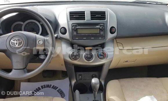 Acheter Import Voiture Toyota RAV4 Autre à Import - Dubai, Kampot Province Acheter Import Voiture Toyota RAV4 Autre à Import - Dubai, Kampot Province