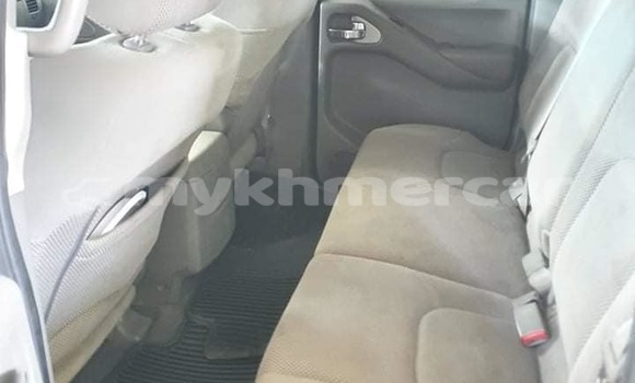 ទិញ បានប្រើ Nissan Frontier White ឡាន} ក្នុង Phnom Penh ក្នុង Phnom Penh ទិញ បានប្រើ Nissan Frontier White ឡាន} ក្នុង Phnom Penh ក្នុង Phnom Penh
