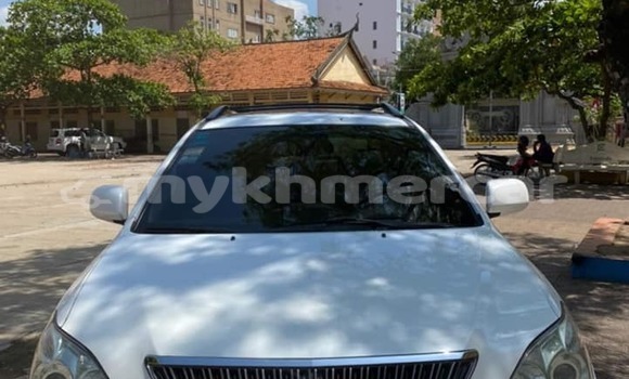 ទិញ បានប្រើ Lexus RX 330 White ឡាន} ក្នុង Phnom Penh ក្នុង Phnom Penh ទិញ បានប្រើ Lexus RX 330 White ឡាន} ក្នុង Phnom Penh ក្នុង Phnom Penh