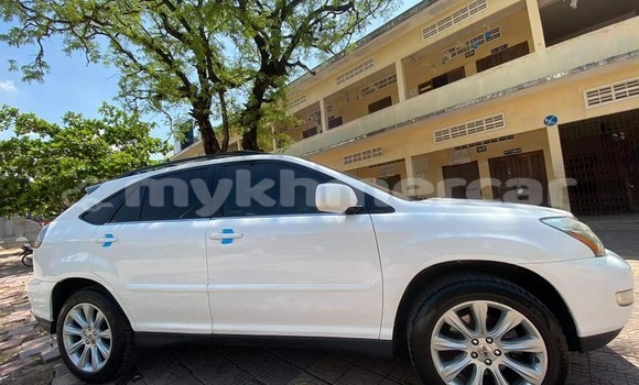 ទិញ បានប្រើ Lexus RX 330 White ឡាន} ក្នុង Phnom Penh ក្នុង Phnom Penh ទិញ បានប្រើ Lexus RX 330 White ឡាន} ក្នុង Phnom Penh ក្នុង Phnom Penh