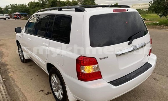 ទិញ បានប្រើ Toyota Highlander White ឡាន} ក្នុង Phnom Penh ក្នុង Phnom Penh ទិញ បានប្រើ Toyota Highlander White ឡាន} ក្នុង Phnom Penh ក្នុង Phnom Penh