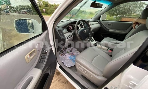 ទិញ បានប្រើ Toyota Highlander White ឡាន} ក្នុង Phnom Penh ក្នុង Phnom Penh ទិញ បានប្រើ Toyota Highlander White ឡាន} ក្នុង Phnom Penh ក្នុង Phnom Penh