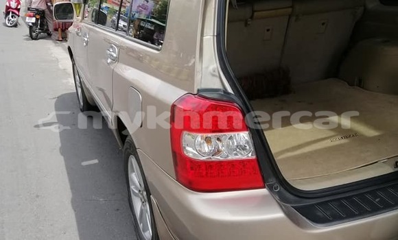 ទិញ បានប្រើ Toyota Highlander Brown ឡាន} ក្នុង Phnom Penh ក្នុង Phnom Penh ទិញ បានប្រើ Toyota Highlander Brown ឡាន} ក្នុង Phnom Penh ក្នុង Phnom Penh