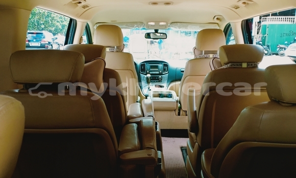 Acheter Occasion Voiture Hyundai H1 Noir à Phnom Penh, Phnom Penh Acheter Occasion Voiture Hyundai H1 Noir à Phnom Penh, Phnom Penh
