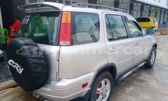 Buy Used Honda CR–V Silver Car in Phnom Penh in Phnom Penh Buy Used Honda CR–V Silver Car in Phnom Penh in Phnom Penh