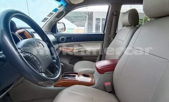 ទិញ បានប្រើ Toyota Tacoma Silver ឡាន} ក្នុង Amleang ក្នុង Kampong Speu Province ទិញ បានប្រើ Toyota Tacoma Silver ឡាន} ក្នុង Amleang ក្នុង Kampong Speu Province