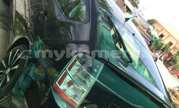 Buy Used Toyota Prius Black Car in Amleang in Kampong Speu Province Buy Used Toyota Prius Black Car in Amleang in Kampong Speu Province