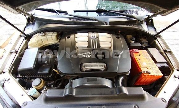Buy Used Kia Sorento Silver Car in Phnom Penh in Phnom Penh Buy Used Kia Sorento Silver Car in Phnom Penh in Phnom Penh