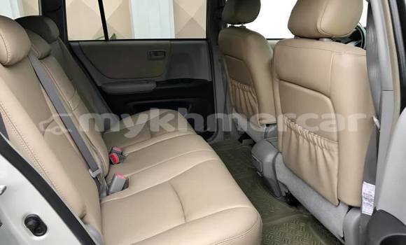 Acheter Occasion Voiture Toyota Highlander Gris à Phnom Penh, Phnom Penh Acheter Occasion Voiture Toyota Highlander Gris à Phnom Penh, Phnom Penh