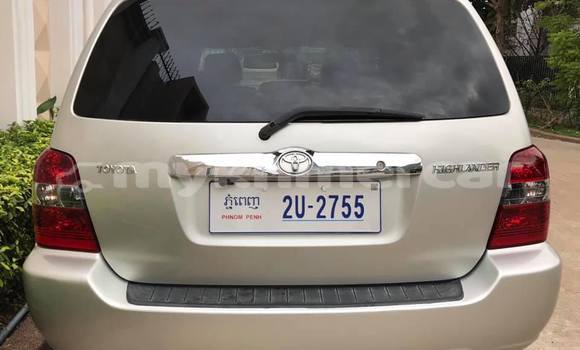 Acheter Occasion Voiture Toyota Highlander Gris à Phnom Penh, Phnom Penh Acheter Occasion Voiture Toyota Highlander Gris à Phnom Penh, Phnom Penh