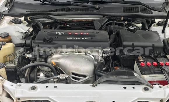 Acheter Occasion Voiture Toyota Camry Blanc à Phanomsok, Oddar Meanchey Province Acheter Occasion Voiture Toyota Camry Blanc à Phanomsok, Oddar Meanchey Province