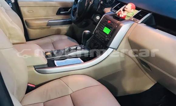 Acheter Occasion Voiture Land Rover Range Rover Sport Gris à Amleang, Kampong Speu Province Acheter Occasion Voiture Land Rover Range Rover Sport Gris à Amleang, Kampong Speu Province