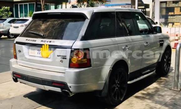 Acheter Occasion Voiture Land Rover Range Rover Sport Gris à Amleang, Kampong Speu Province Acheter Occasion Voiture Land Rover Range Rover Sport Gris à Amleang, Kampong Speu Province